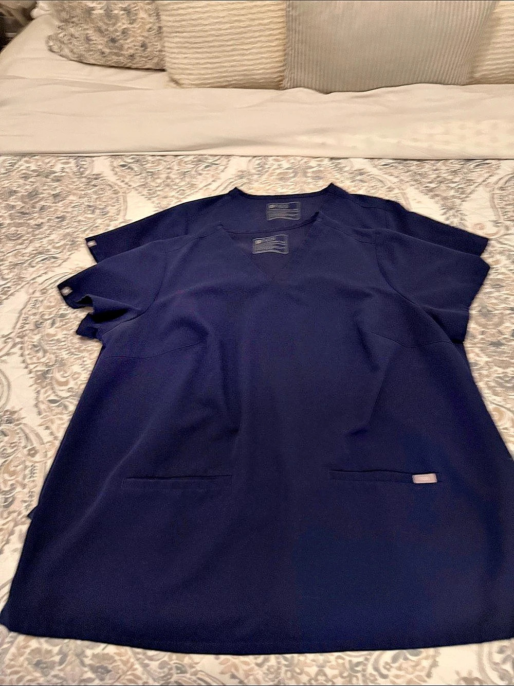 Two FIGS Catarina One-Pocket Scrub Tops Blue 3XL